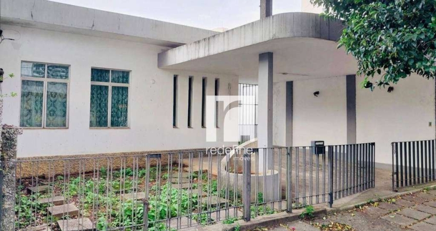 More a 300m da Estação Alto do Ipiranga. Casa térrea com 4 dormitórios, edícula e 4 vagas à venda, 141 m² por R$ 1.350.000 - Ipiranga - São Paulo/SP