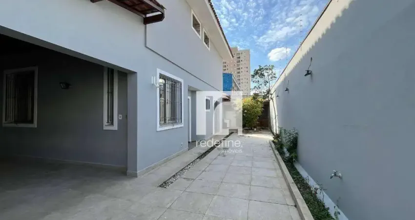 Sobrado reformado com 3 dormitórios, energia solar e até 5 vagas de garagem à venda, 179 m² por R$ 1.300.000 - Vila Moinho Velho - São Paulo/SP