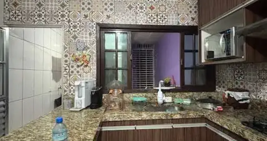 Casa com 2 quartos à venda na Vila Bocaina, Mauá