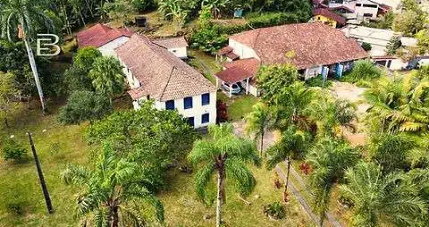 Casa à venda na Alameda das Andorinhas, Pontal (Cunhambebe), Angra dos Reis