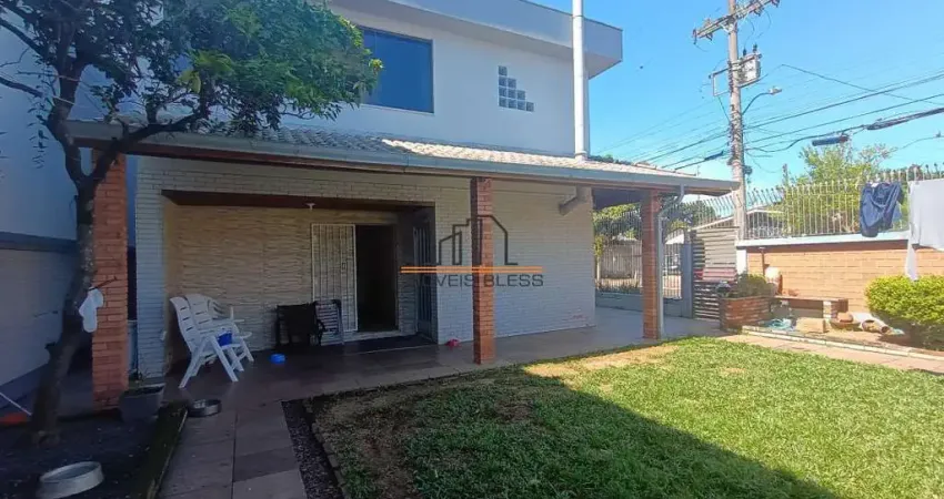 Casa com 3 quartos à venda na Rua Capiberibe, 318, Igara, Canoas