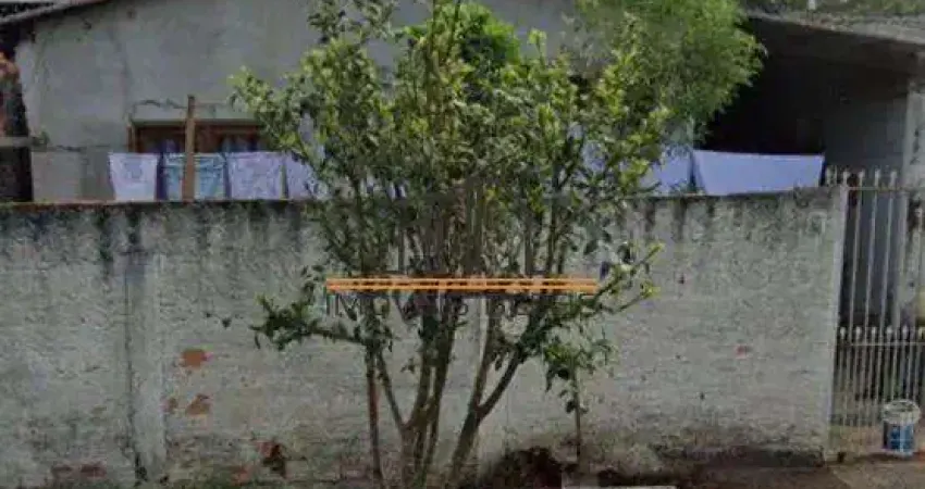 Casa localizada no bairro Estância Velha/Canoas