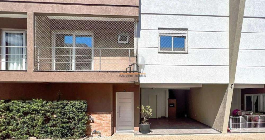 Sobrado em Condomínio localizado no bairro Niterói/Canoas