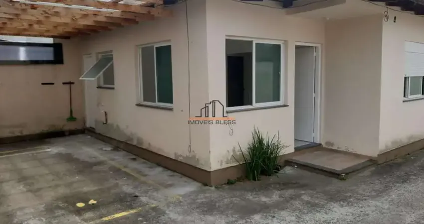 Casa em condomínio fechado com 2 quartos à venda no Niterói, Canoas 