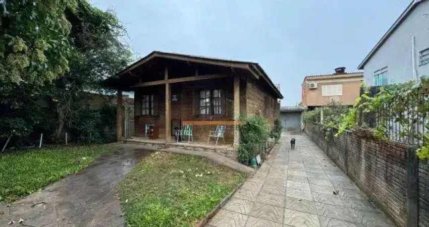 Casa localizada no bairro Nossa Senhora das Graças/Canoas