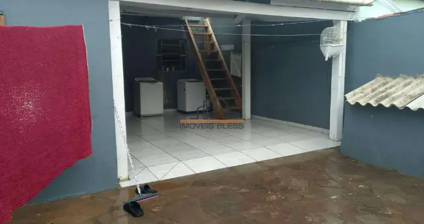 Casa à venda na Quadra A Três, 201, Guajuviras, Canoas