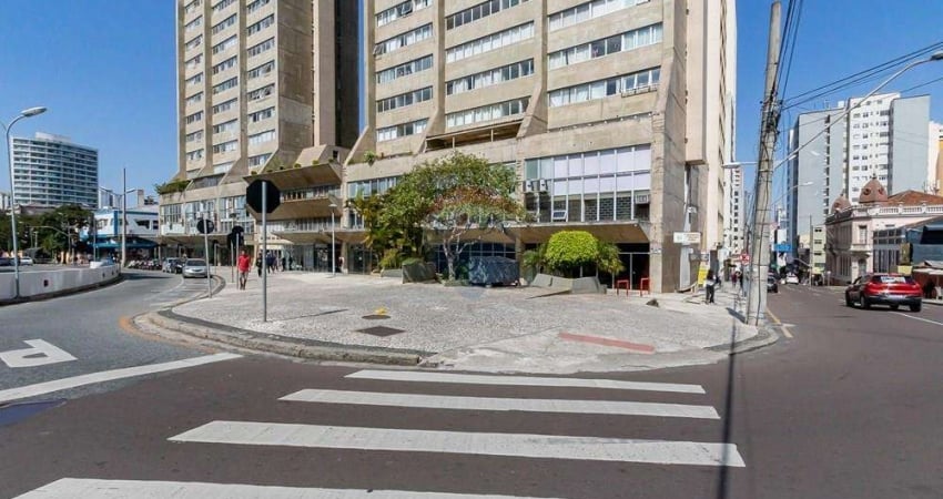 Apartamento localizado no Centro de Curitiba. Vista  Panoramica e Maravilhosa