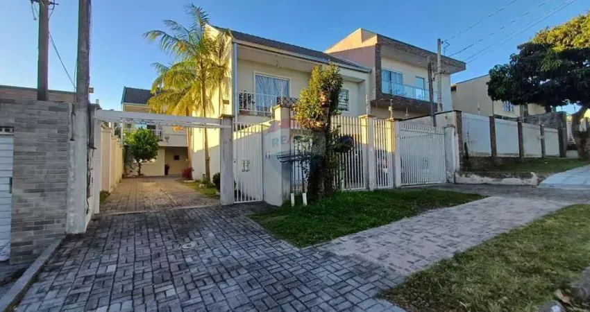 Sobrado em condomínio, 3 quartos, 2 vagas, bairro xaxim. curitiba. pr