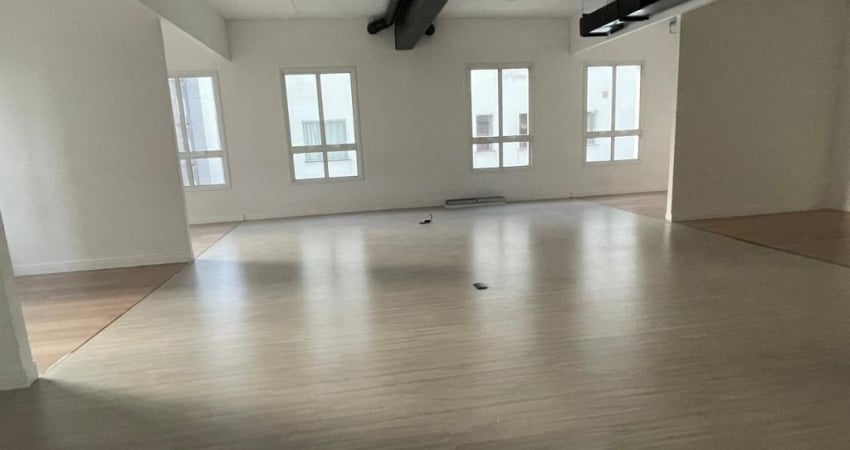 Sala comercial para alugar na Avenida Rolf Wiest, 277, Bom Retiro, Joinville