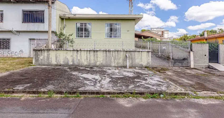 Casa com 3 quartos à venda na Rua Gil Vicente, 189, Guaíra, Curitiba