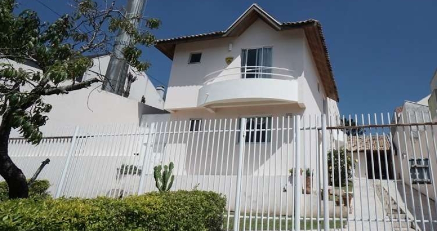 Casa com 3 quartos à venda na Rua Doutor Manoel Magalhães de Abreu, 319, Uberaba, Curitiba