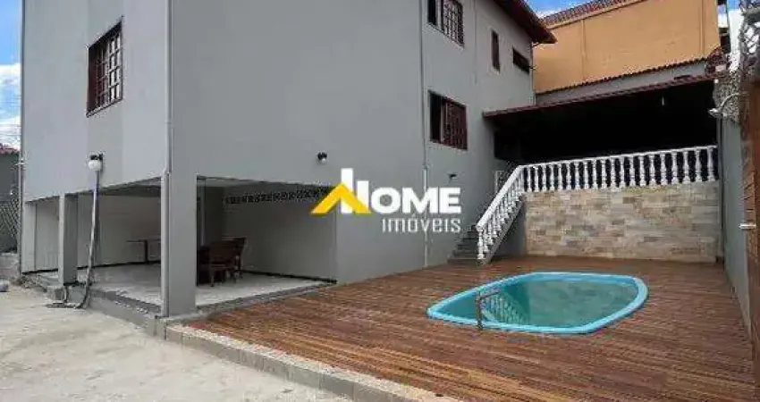 Casa à venda, 5 quartos, 1 suíte, 5 vagas, Jardim Industrial - Contagem/MG