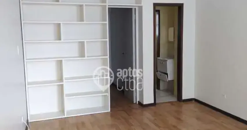 Sala comercial à venda na Rua Cândido de Leão, 45, Centro, Curitiba