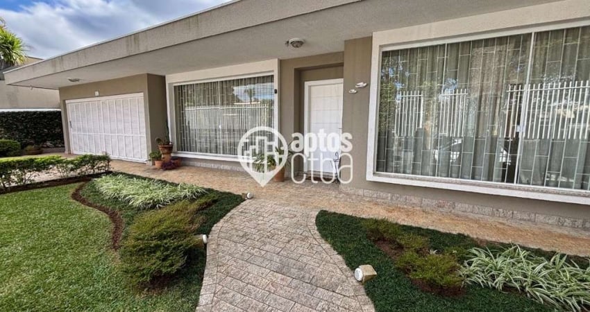 Casa com 4 quartos à venda na Major Claro Américo Guimarães, 315, Jardim Social, Curitiba