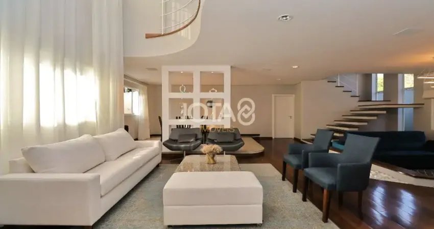CASA 4 SUITES EM FRENTE AO PARQUE BARIGUI