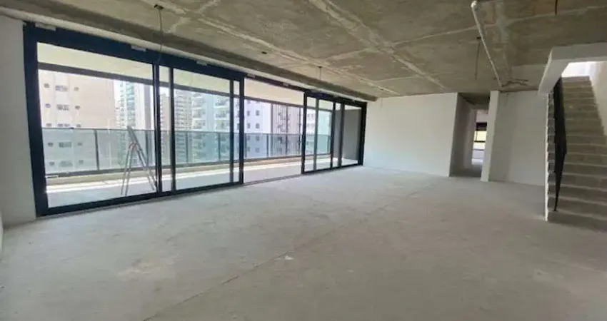 Cobertura duplex NOVA para venda possui 450 metros quadrados com 3 quartos