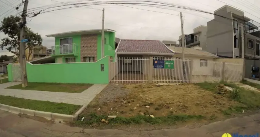 Casa Residencial com 3 quartos  para alugar, 81.00 m2 por R$2500.00  - Jardim Das Americas - Curitiba/PR