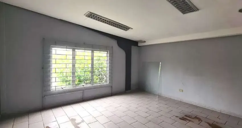 Barracão para alugar, 600.00 m2 por R$9000.00  - Boqueirao - Curitiba/PR