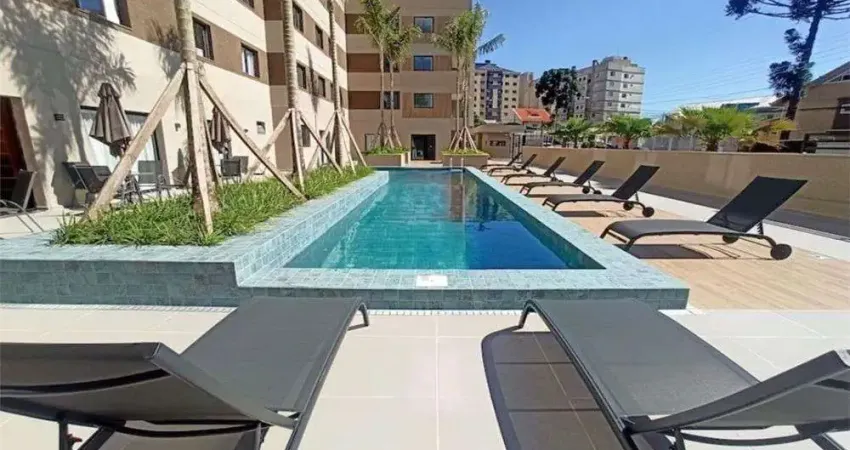 Apartamento com 1 quarto  à venda, 36.00 m2 por R$440000.00  - Novo Mundo - Curitiba/PR