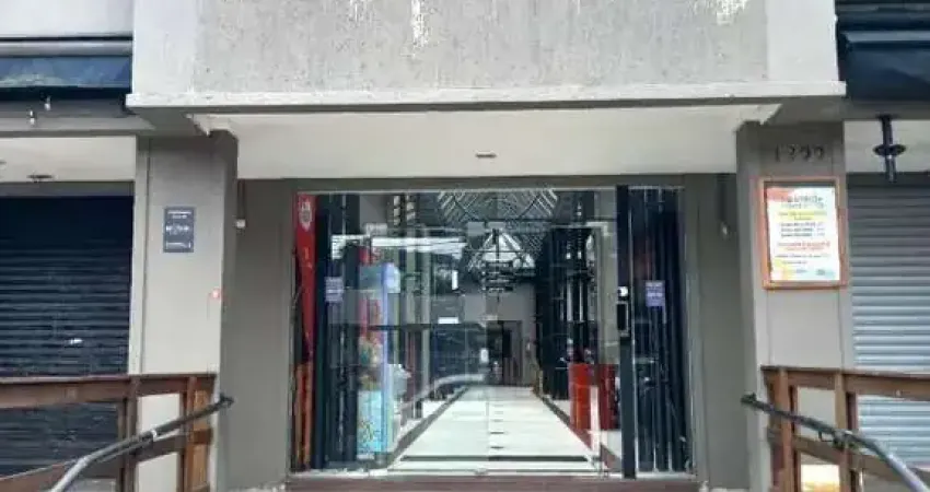 Loja à venda, 52.55 m2 por R$285000.00  - Hugo Lange - Curitiba/PR