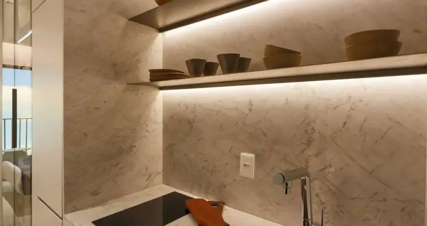 Apartamento com 1 quarto  à venda, 25.00 m2 por R$567400.00  - Batel - Curitiba/PR