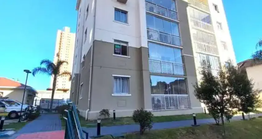 Apartamento com 2 quartos  para alugar, 57.33 m2 por R$2400.00  - Capao Raso - Curitiba/PR