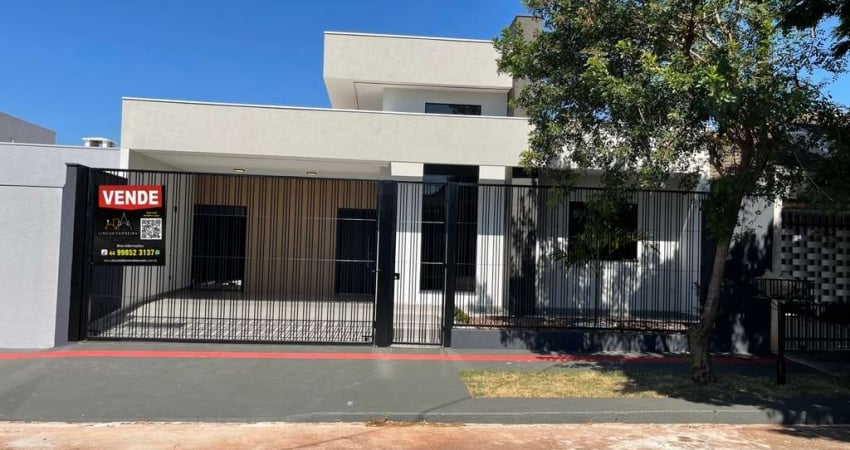 Vende-se Bela Casa Térrea no Parque das Laranjeiras em Maringá