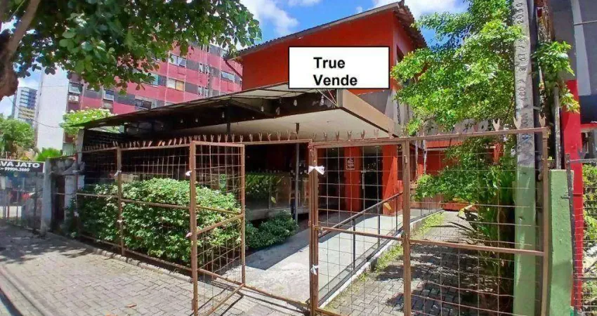 Casa comercial com 395 m²