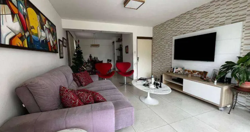 Apartamento com 3 dormitórios à venda, 131 m² por R$ 700.000,00 - Casa Forte - Recife/PE