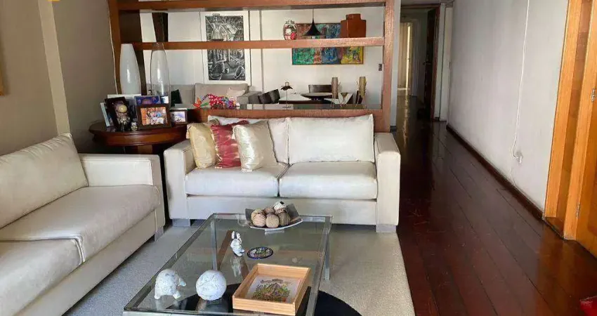 3 Quartos, 1 suíte, 2 vagas soltas, 150m2, Rua do Futuro