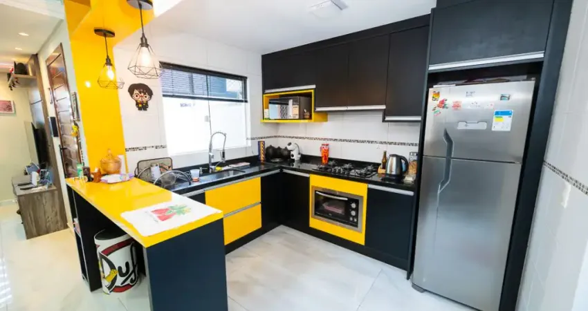 Casa em condomínio fechado com 3 quartos à venda na Rua Jerusalém, 201, Alto Boqueirão, Curitiba