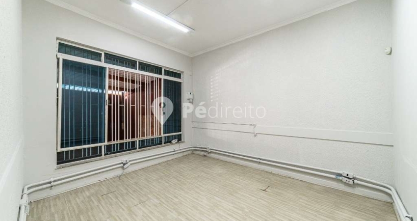 Casa com 8 quartos para alugar na Rua Heitor Bariani, 373, Tatuapé, São Paulo