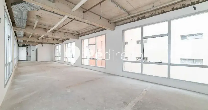 Prédio para alugar na Avenida Doutor Cardoso de Melo, 100, Vila Olímpia, São Paulo