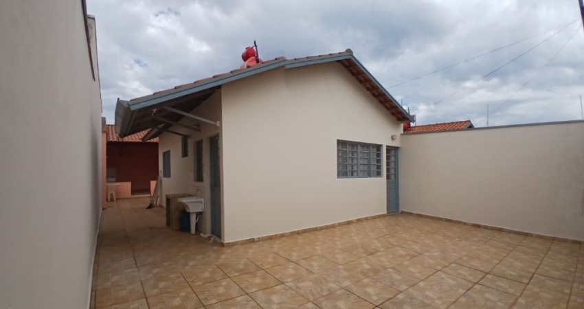 Linda casa YPE AMARELO