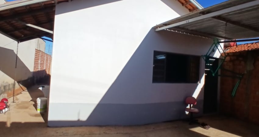 Casa ype amarelo 174.900 00