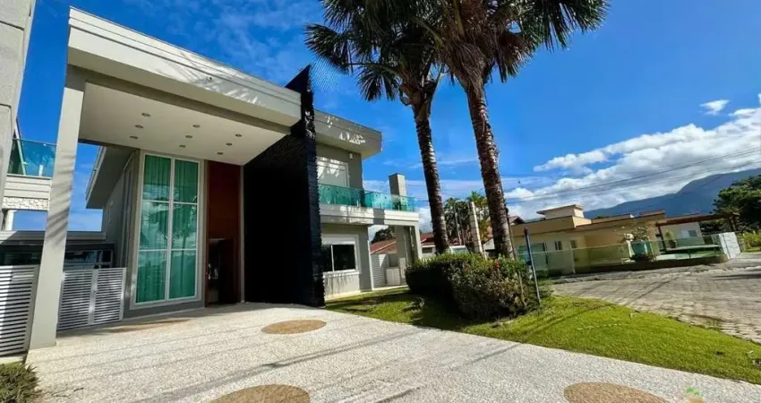 IMÓVEL DE ALTO PADRÃO A VENDA NO MORADA DA PRAIA - BERTIOGA/SP: Casa de Luxo com 5 Quartos, 4 Suítes e 6 Vagas de Garagem!