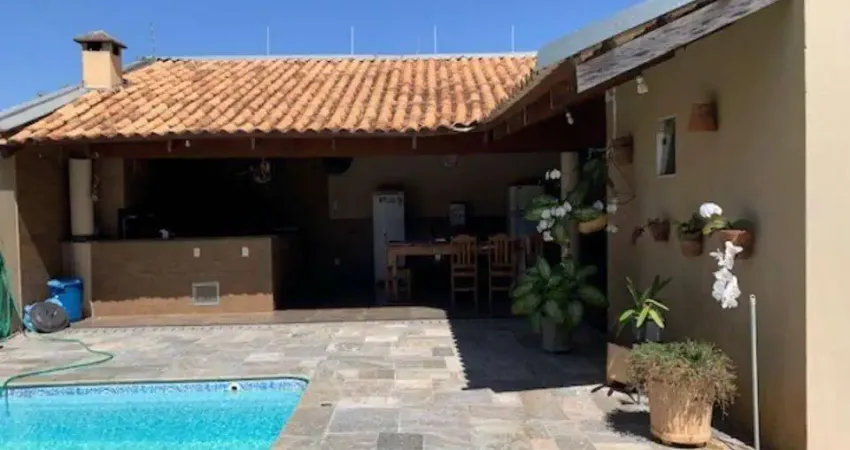 Casa com 3 dormitórios à venda, 370 m² por R$ 1.500.000,00 - Jardim Yolanda - São José do Rio Preto/SP