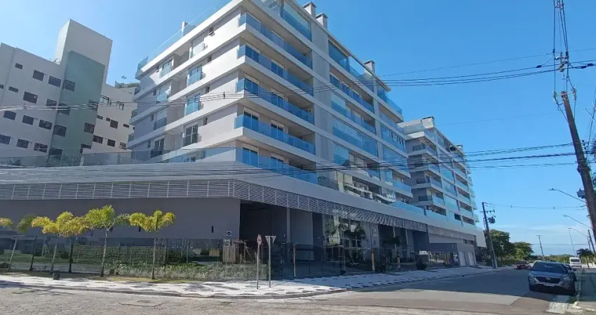 Lançamento na Praia Brava de Caiobá...