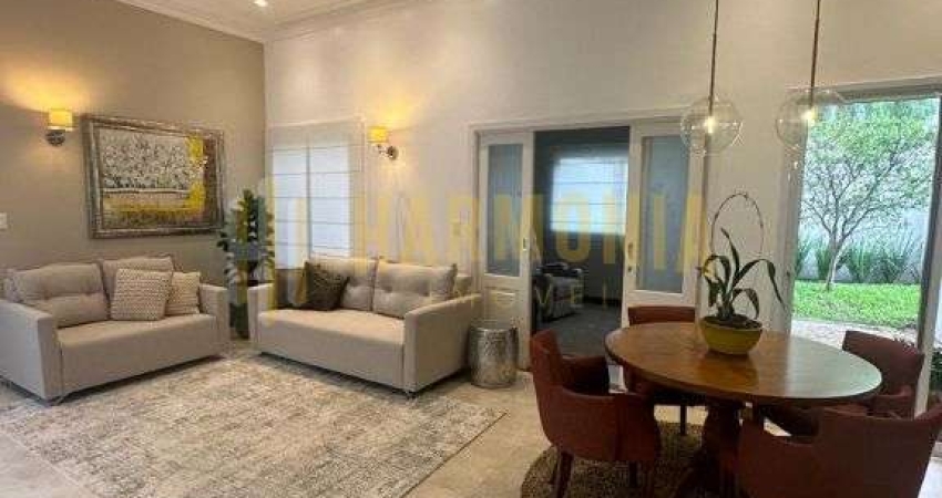 Linda casa a venda no condominio Portal das Araucarias