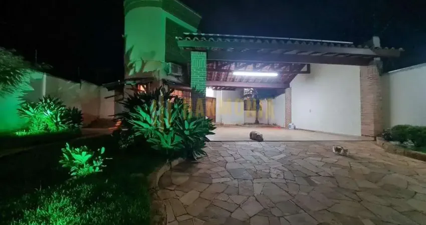 Exelente casa para locacao ou Venda no Vale das Rosas