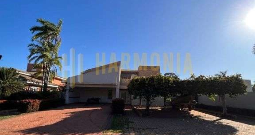 Excelente casa a venda no Condominio Vale das Rosas II