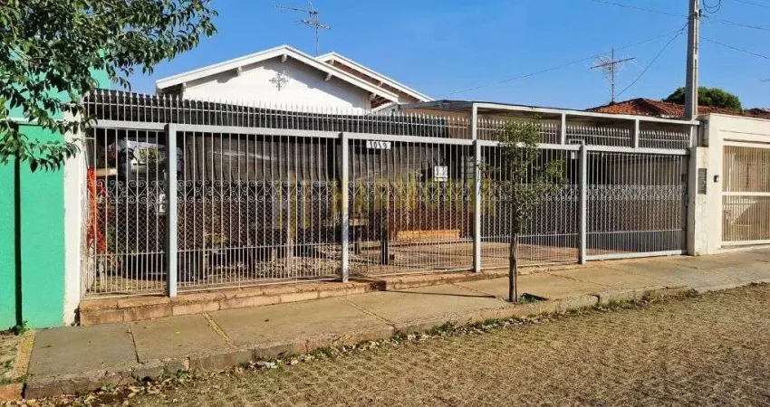 Casa com 2 quartos à venda no Centro, Araraquara 