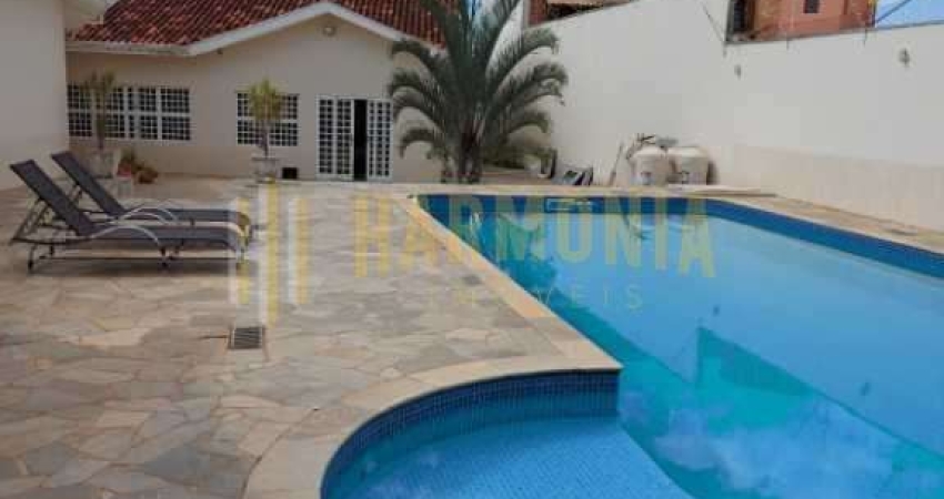 Casa com 3 quartos à venda na Vila Harmonia, Araraquara 