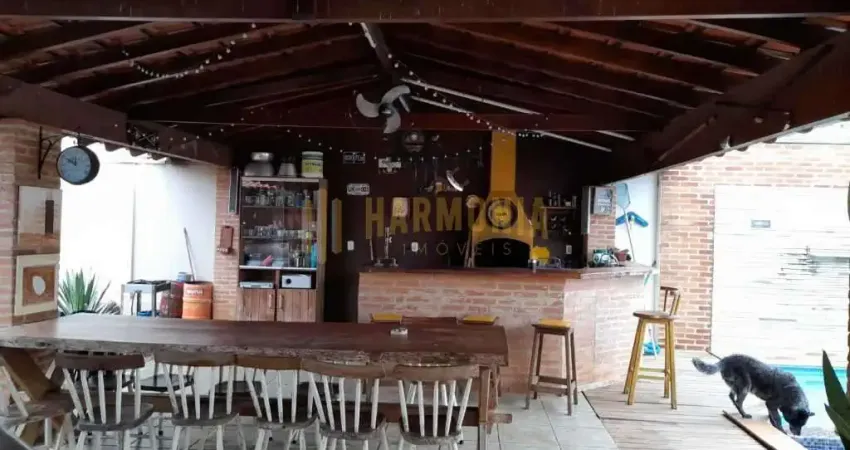Casa com 3 quartos à venda na Vila Harmonia, Araraquara 