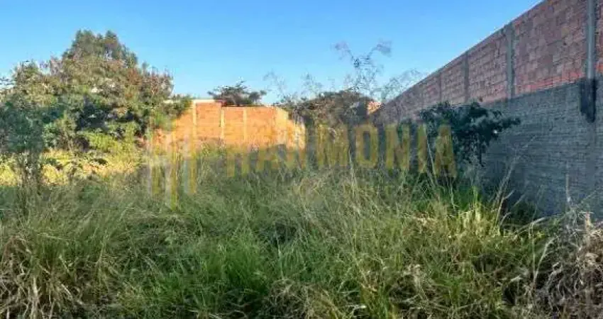Terreno à venda na Cidade Jardim, Araraquara 