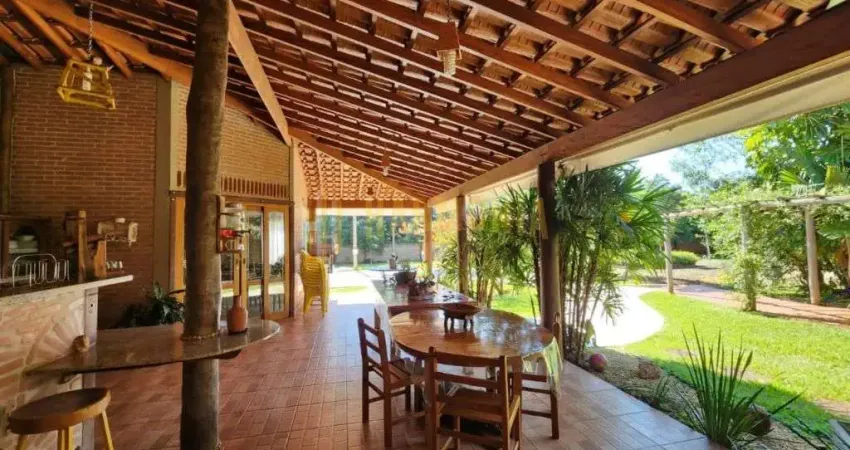 Chácara / sítio com 4 quartos à venda na Chácara Flora Araraquara, Araraquara 