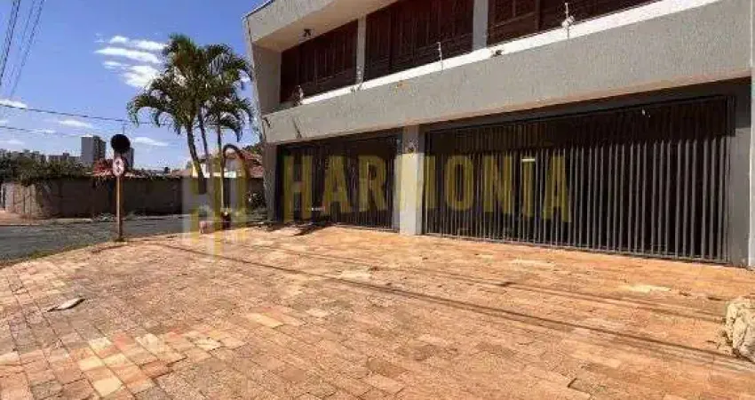 Casa com 3 quartos para alugar na Vila Harmonia, Araraquara