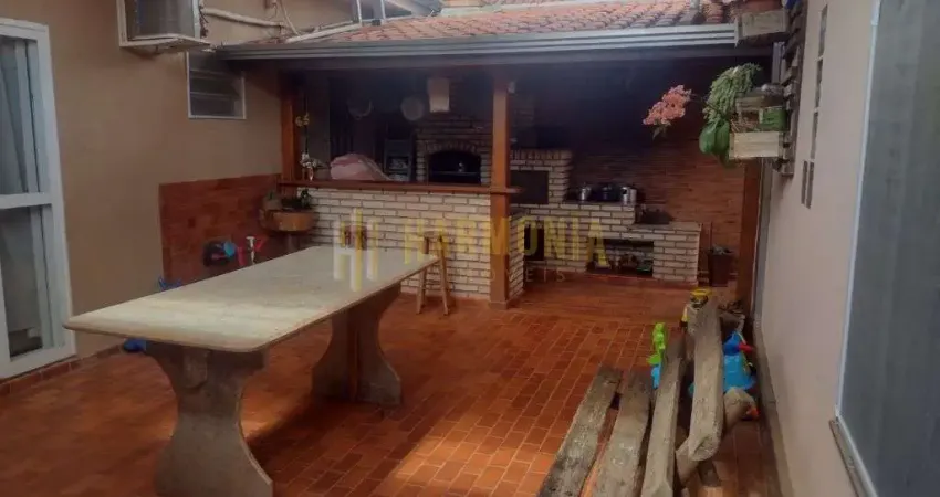 Casa com 3 quartos à venda no Jardim Santa Clara (Vila Xavier), Araraquara