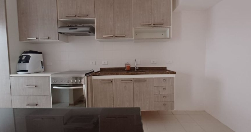 Casa a venda em condomínio com110 m² 2 quartos 2 banheiros 2 vagas no Villas de São Francisco Butantã -SP