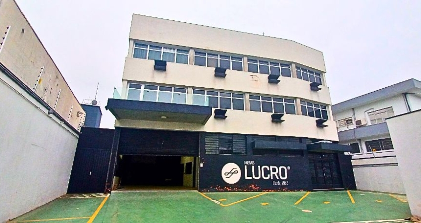 Locação de Galpão com 1250 m² 6 vagas na Lapa de Baixo - S/P
